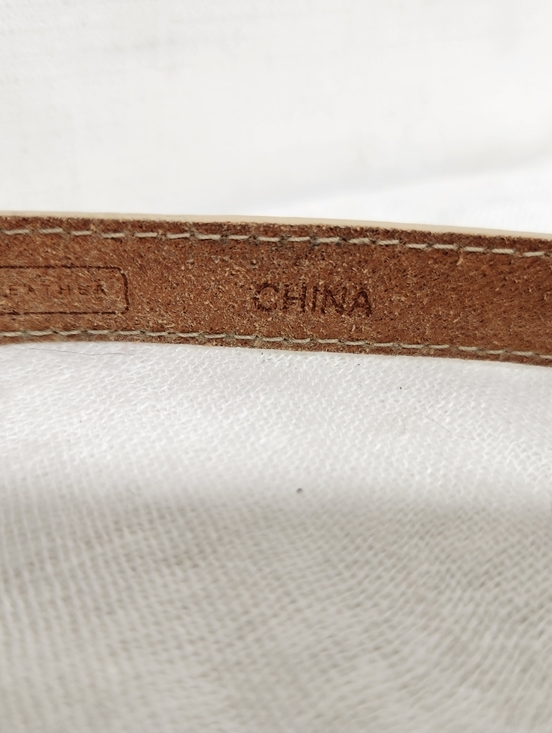 Fossil Womens Medium Mustard Yellow Skinny Belt Leather - Picture 6 of 9